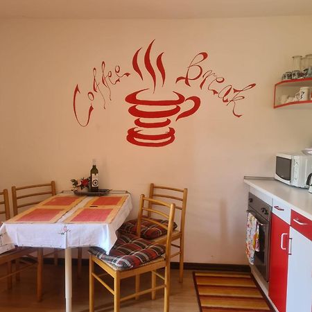 Villa Rose Apartment 洛夫兰 外观 照片